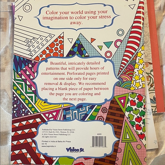 Adult coloring book lot relaxing mindfulness - Picture 6 of 7